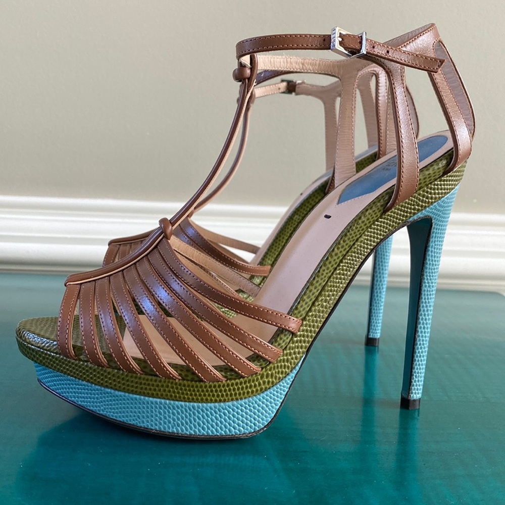Fendi T-Strap Sandals 37